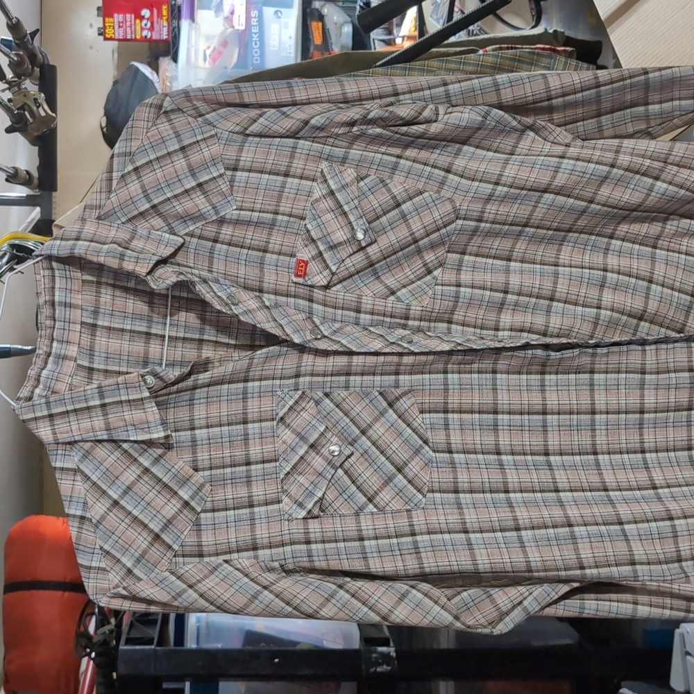 Garage Sale!! Vintage Eli cattleman Western Wear Pearl snaps rockabilly shirt